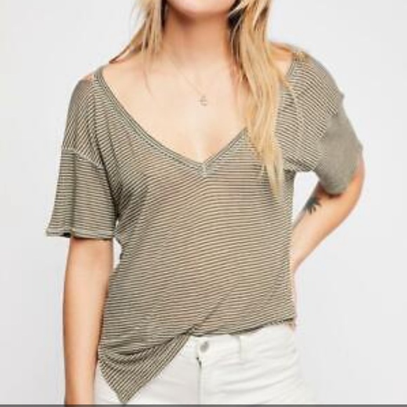 FREE PEOPLE 🌸 Sunkissed Tee - Picture 3 of 14